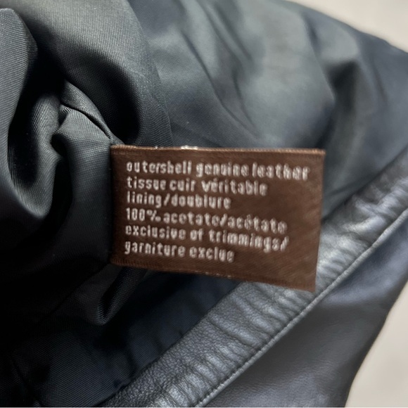 Danier Italian Leather Button Up Vest Black Size Large - Picture 6 of 6